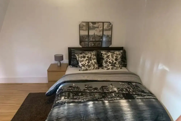 Room 3 of 14