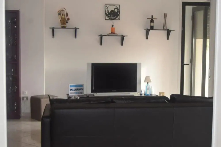 Room 3 of 18