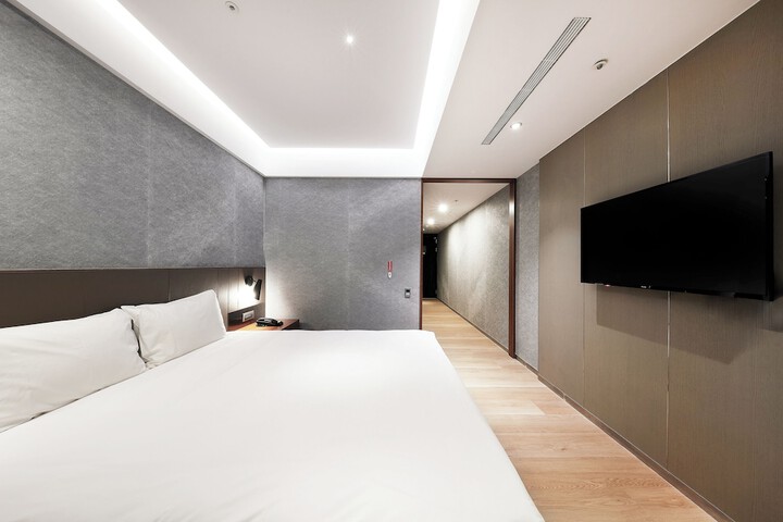 Room 29 of 72