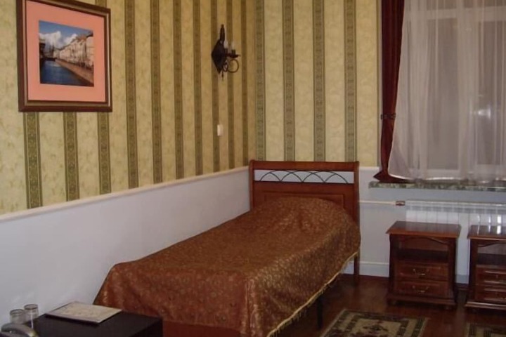 Room 11 of 61