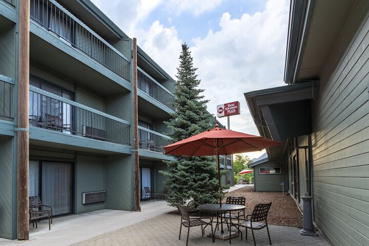 Sundeck