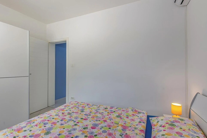 Stunning Home in Crikvenica With Wifi and 4 Bedrooms