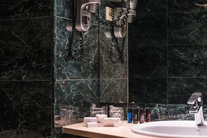 Clean Restrooms