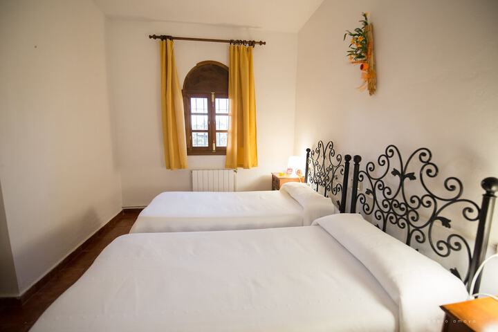Room 8 of 50