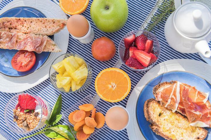 Breakfast/Coffee Service 129 of 147