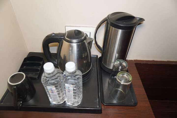 Room 4 of 25