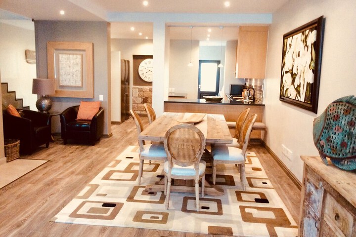 Room 11 of 29