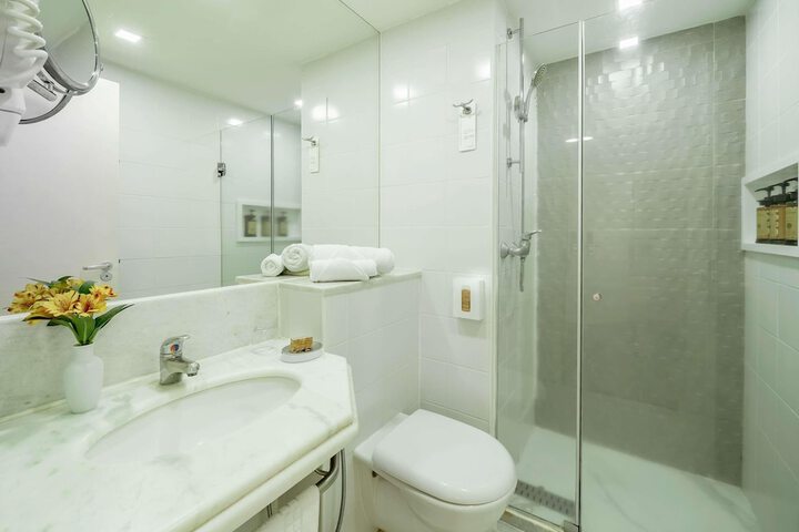 Room 20 of 94
