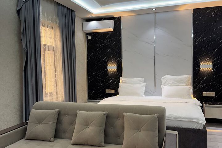Room 40 of 68