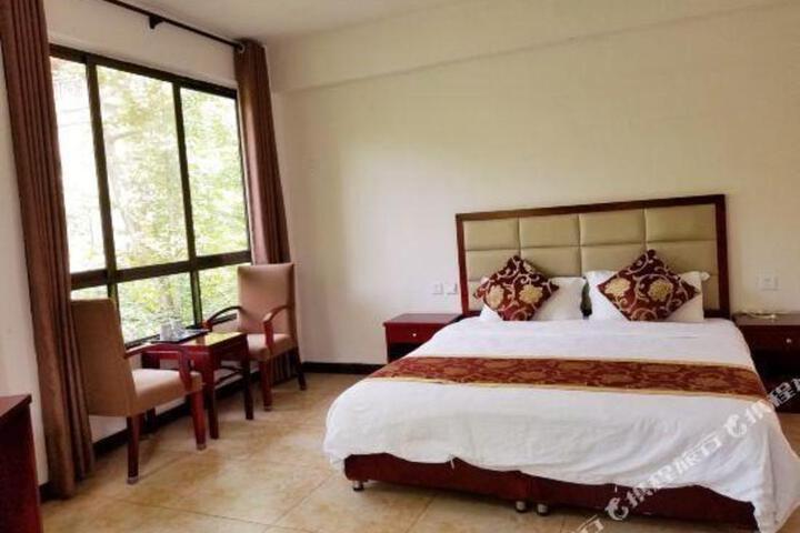 Houshan Youyicun Ruyi Shanzhuang Hotel