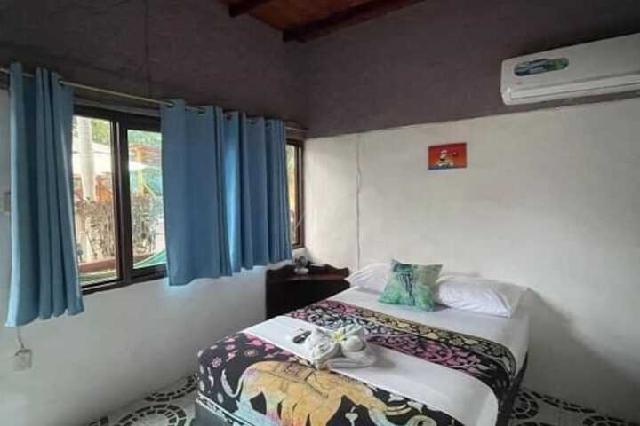 Room 5 of 17