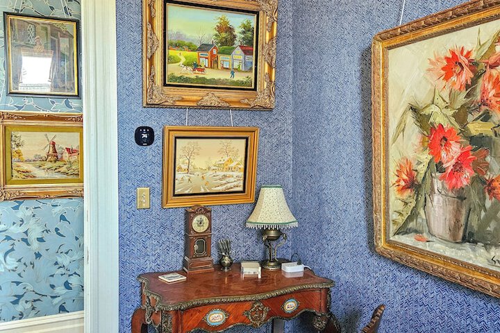 Room 34 of 95