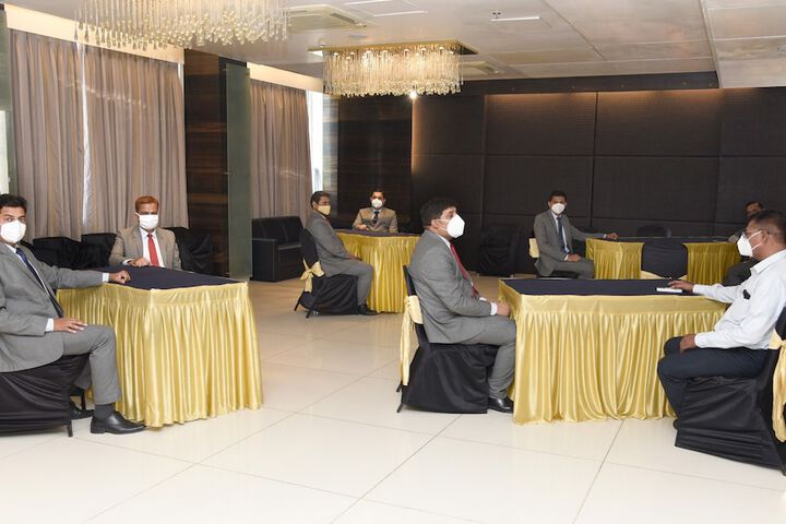 Ballroom/Hall 94 of 113