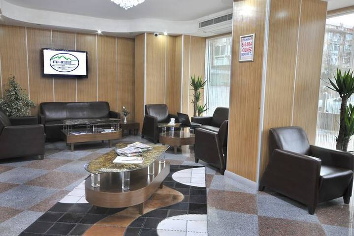 Hotel Lobby