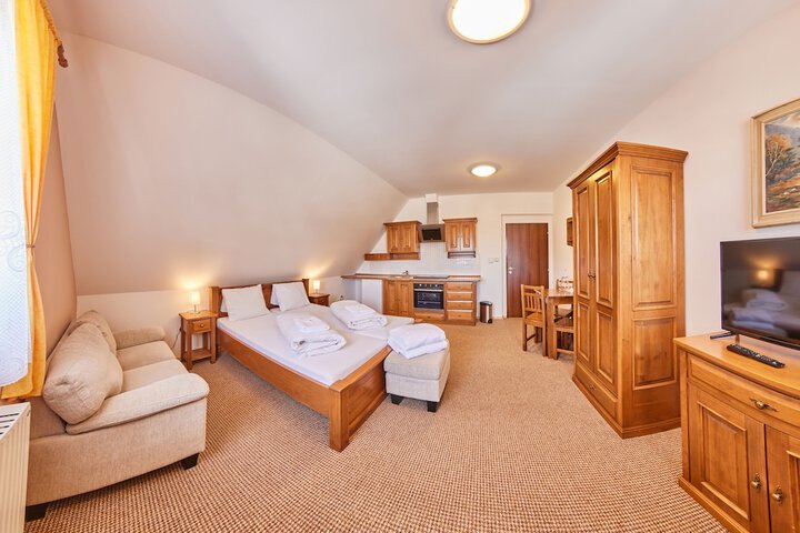 Room 14 of 50