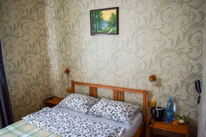 Room 3 of 15