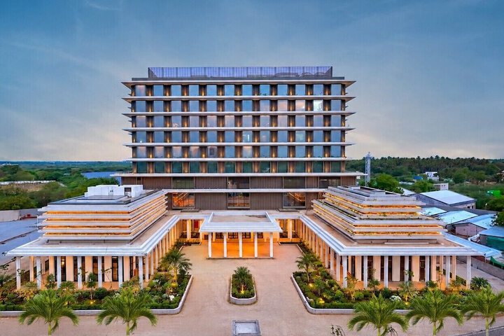 Hotel 19 of 19