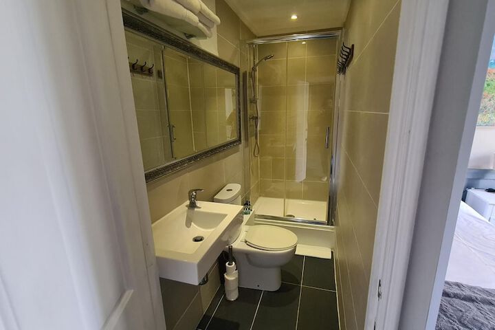 Bath Photo