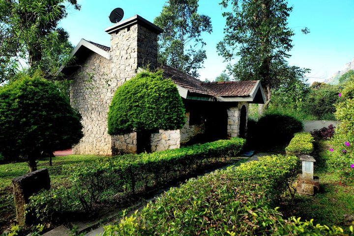 Hotel 98 of 127