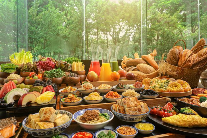 Breakfast/Coffee Service 60 of 121