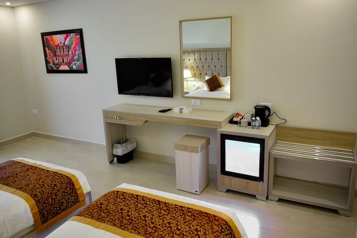 Room 96 of 235