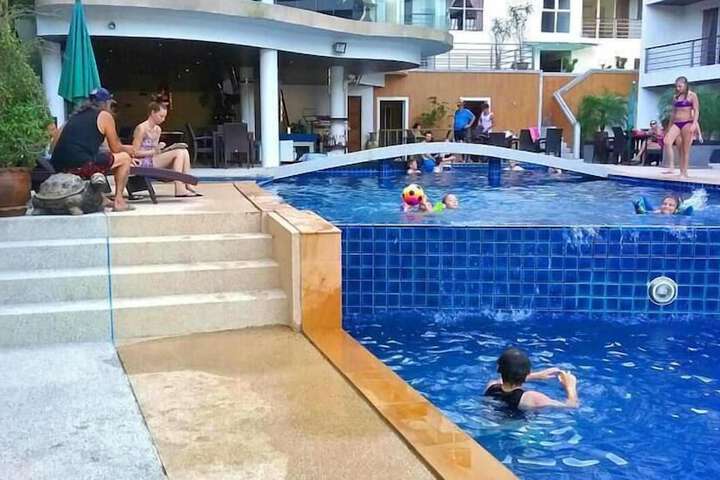 Pool 114 of 164