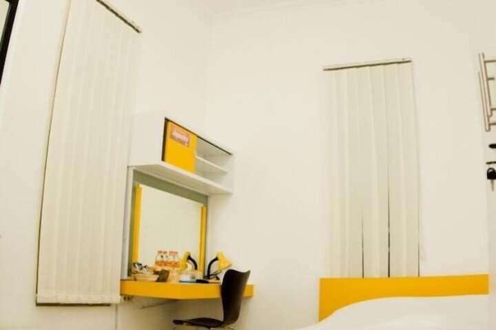 Room 10 of 44