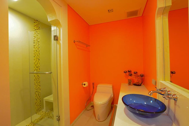 Room 20 of 23