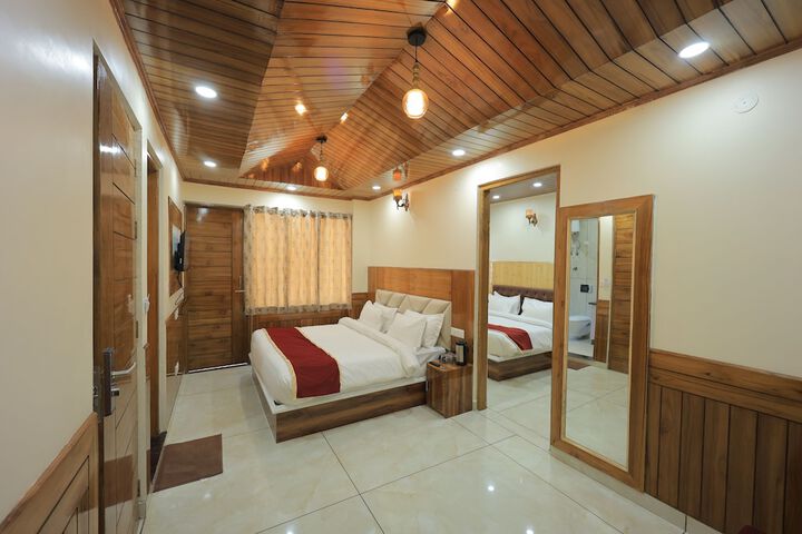 Room 2 of 23