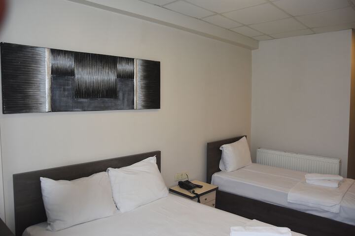 Room 12 of 14