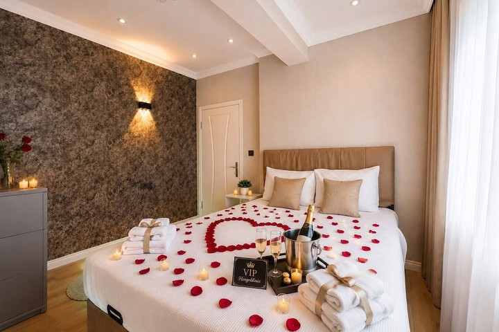 Room 40 of 73