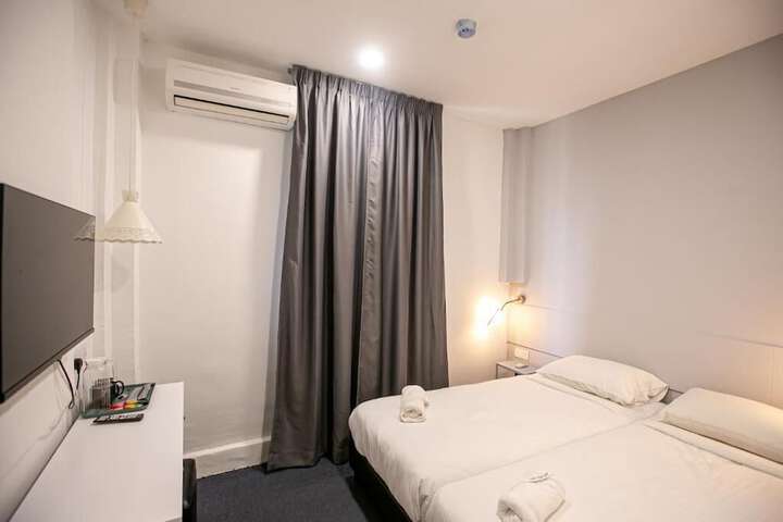 Room 8 of 45