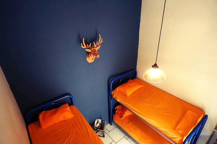 Room 18 of 79