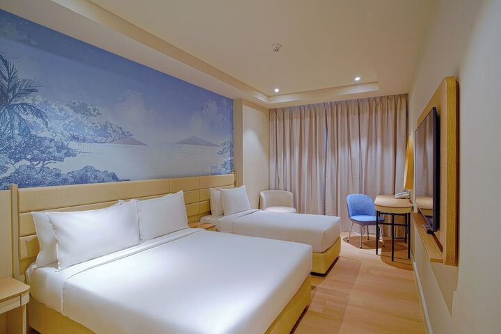Room 22 of 70