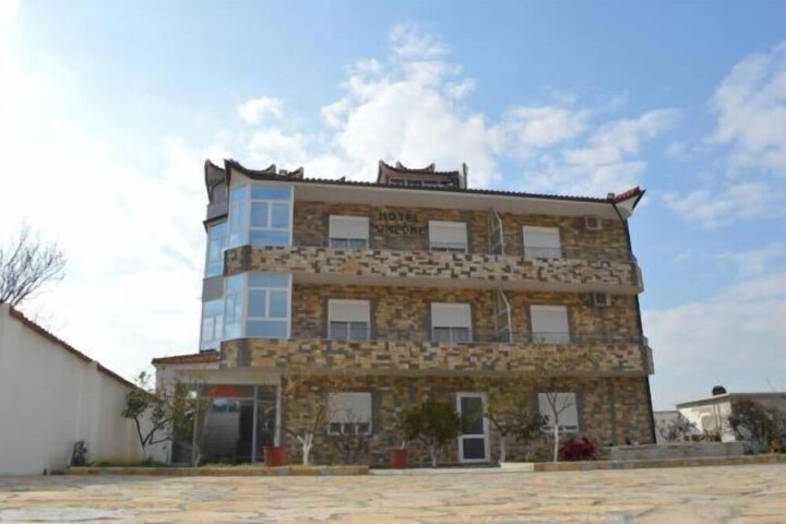 Hotel 43 of 43