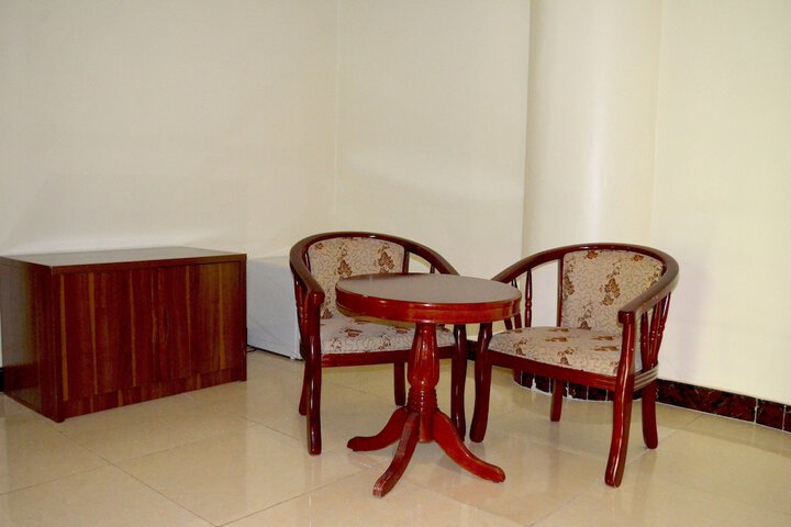 Room 35 of 61