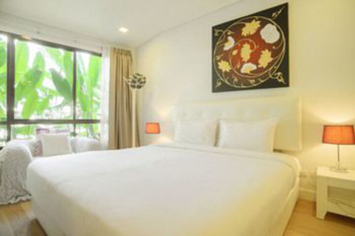Room 36 of 80