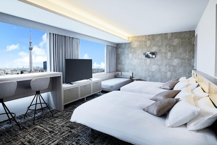 Room 10 of 56