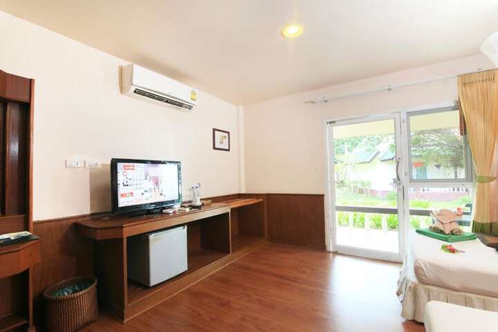 Room 14 of 149