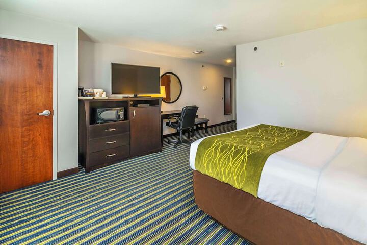 Room 5 of 35