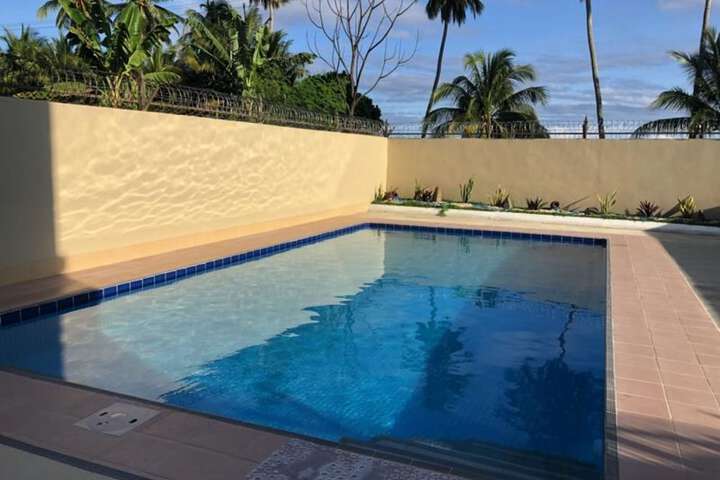 Pool 11 of 39