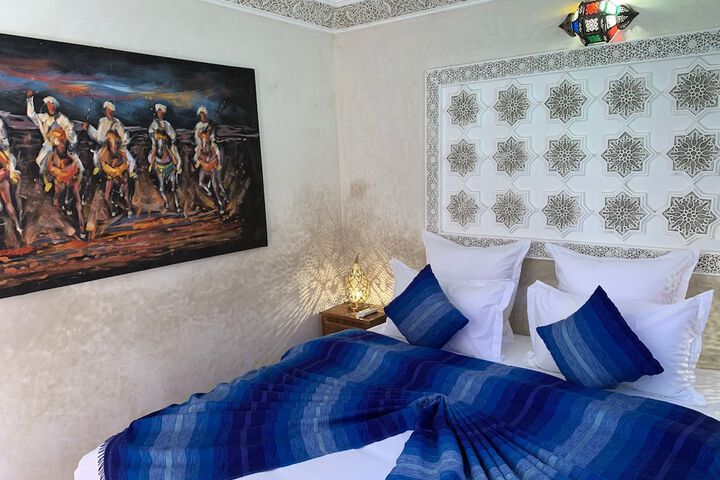 Room 27 of 62