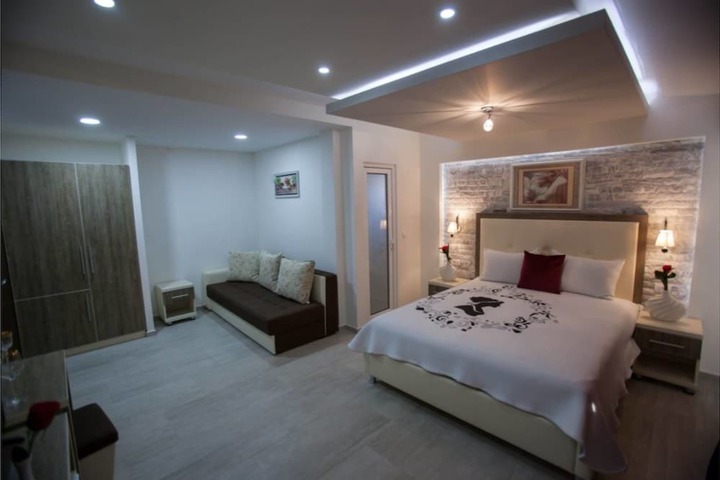 Room 22 of 52