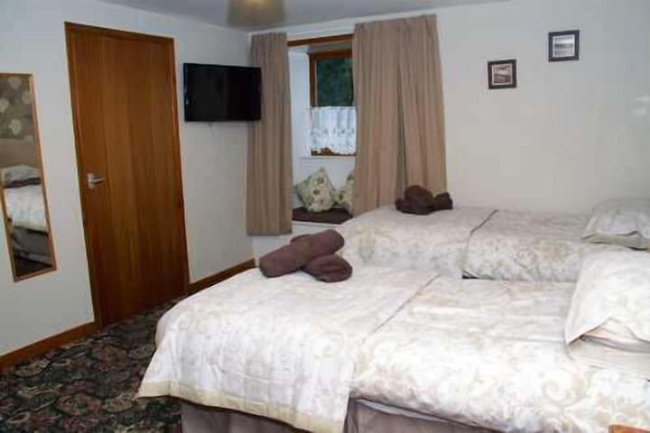 Room 10 of 61