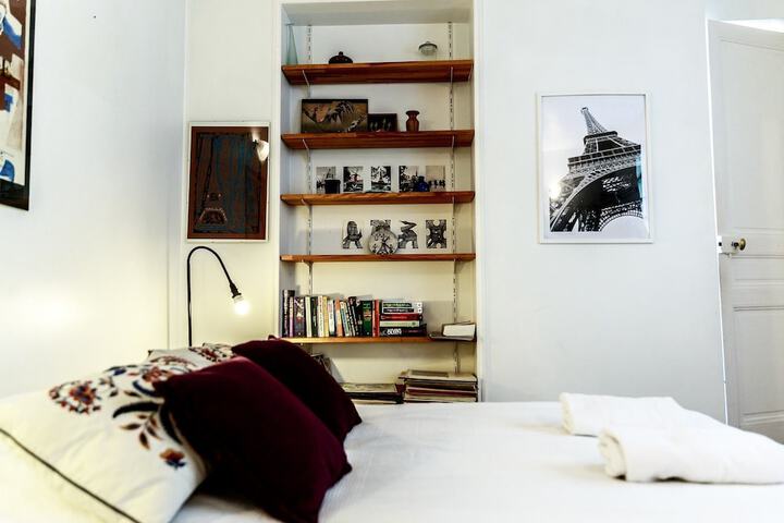 Room 7 of 14