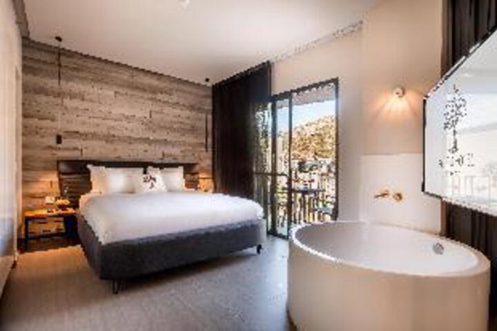 Room 21 of 23