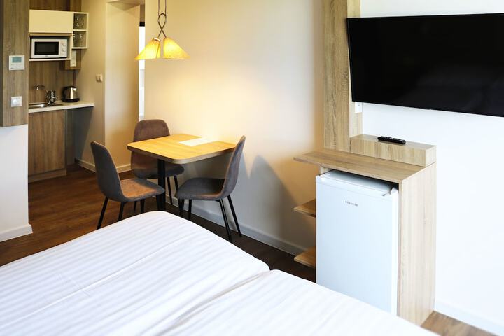 Room 16 of 47
