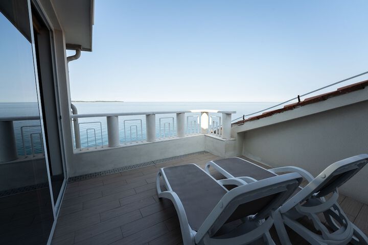 Terrace/Patio 55 of 132