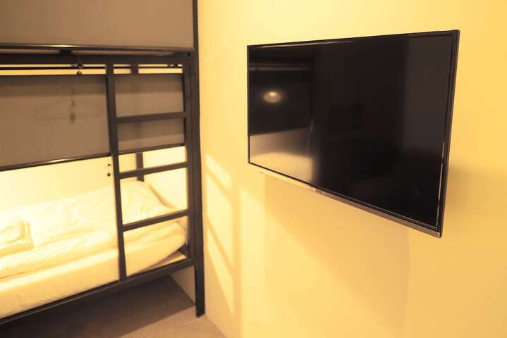 Room 22 of 44
