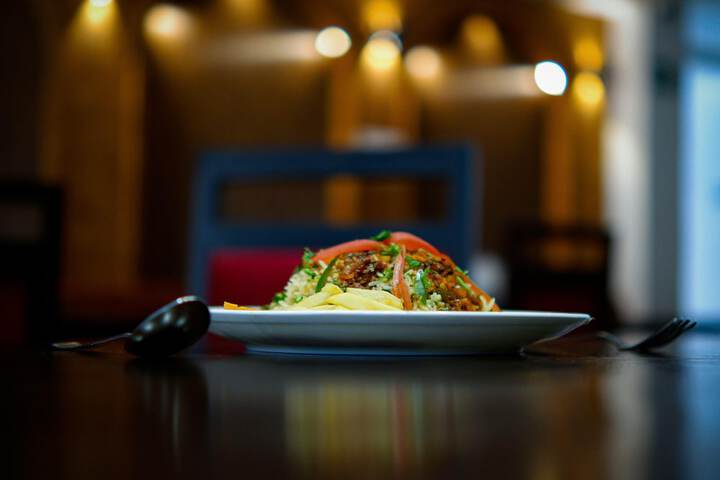 Dining 45 of 54